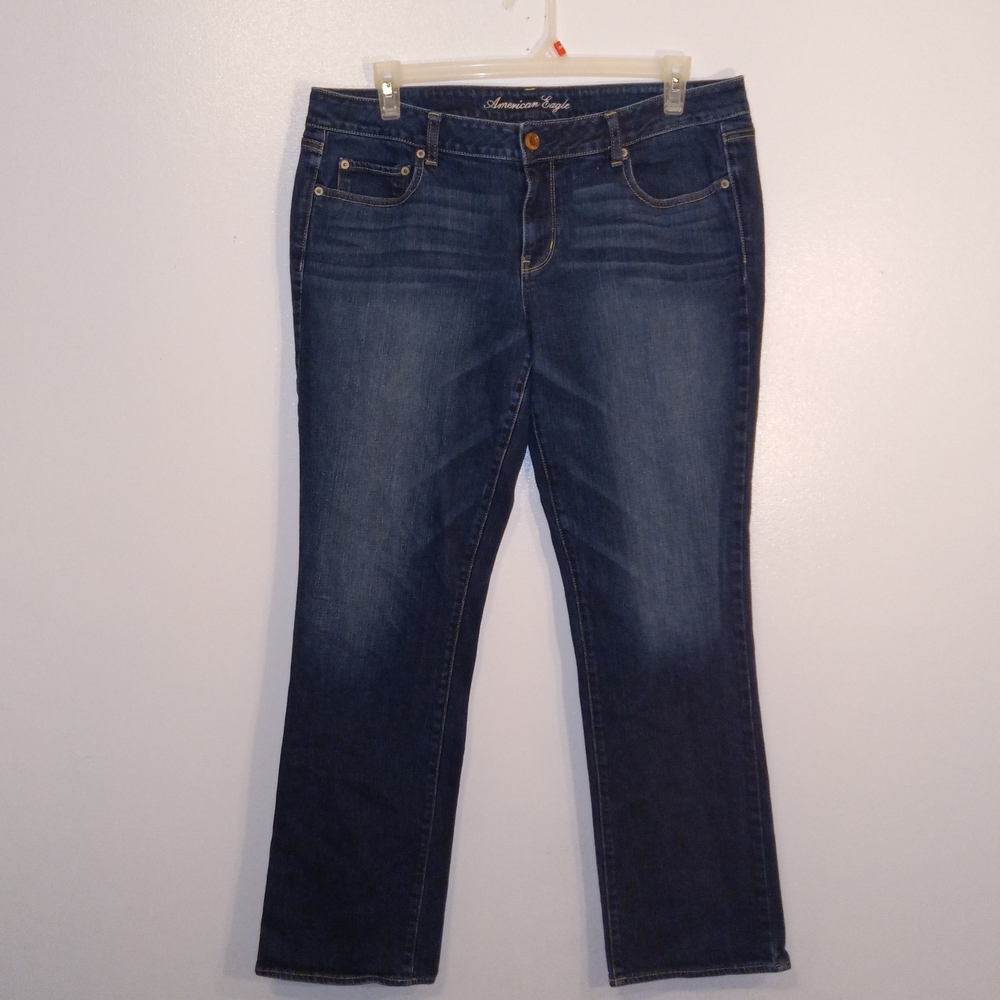 American Eagle Outfitters Women's Dark Wash Straight Leg Jeans